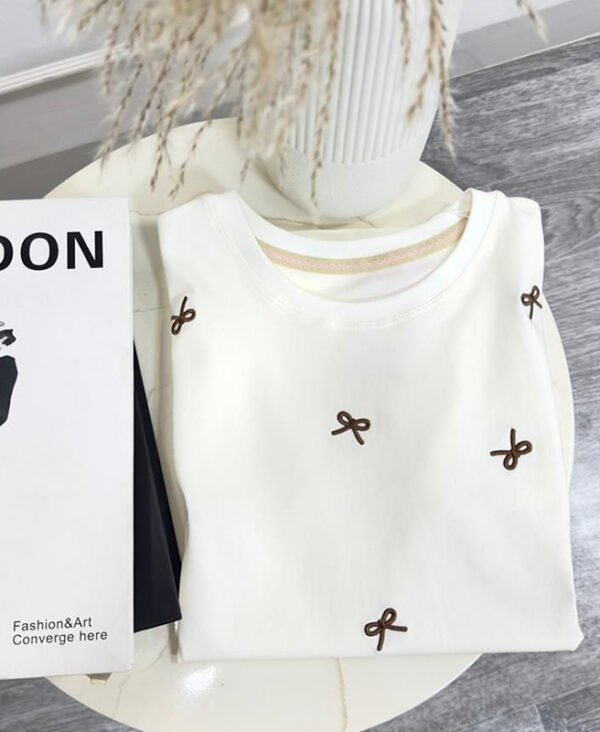 Camiseta  Bordada Lazitos Edición Especial