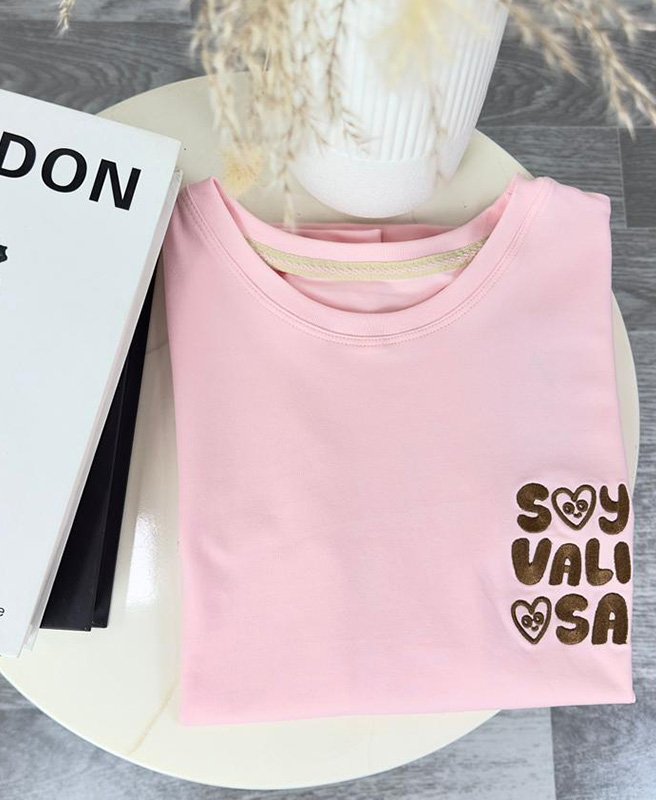 Camiseta Bordada Soy Valiosa