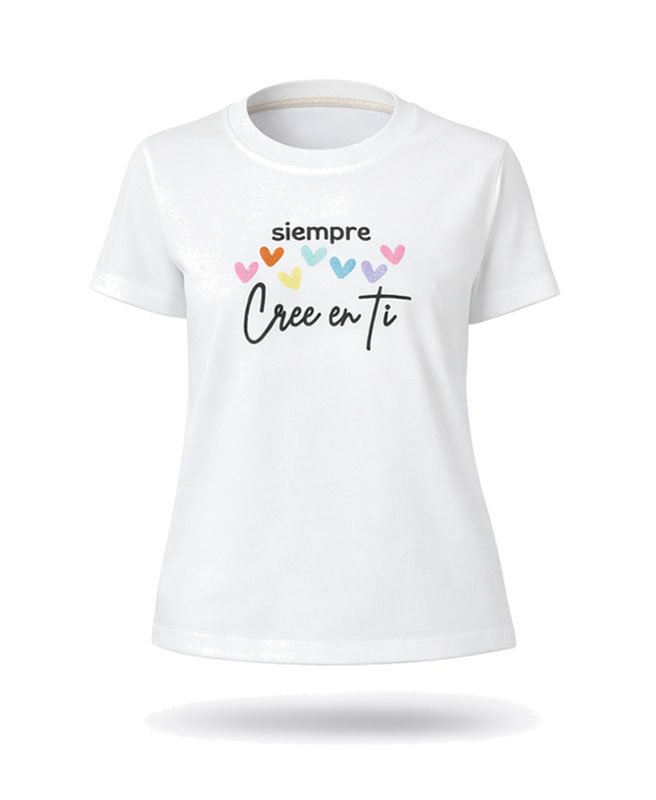Camiseta Bordada Siempre Cree En Tí