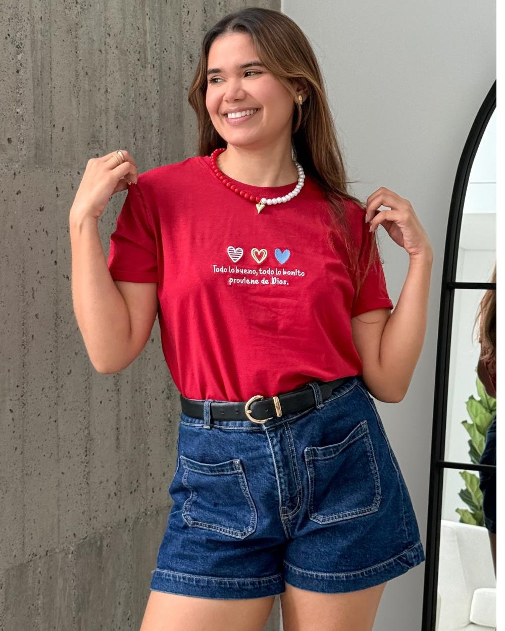 CAMISETA LARGA BORDADA TODO LO BUENO PROVIENE DE DIOS