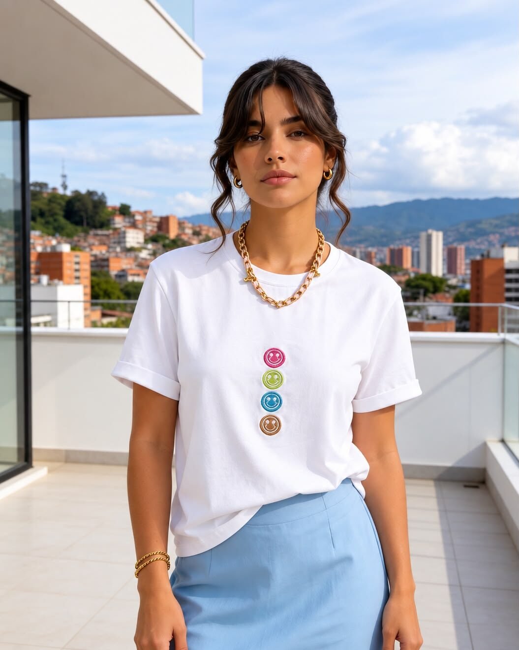 CAMISETA LARGA BORDADA CARITAS